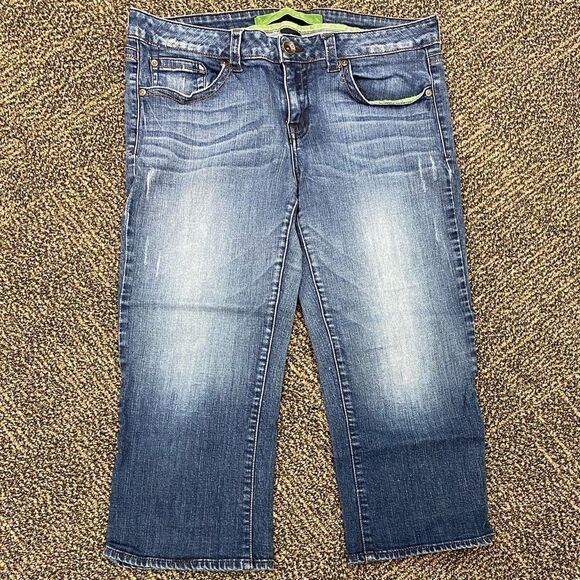 Refuge Wide Leg Cropped Denim Cropped Pedal Pusher Capri Jeans - Picture 5 of 5